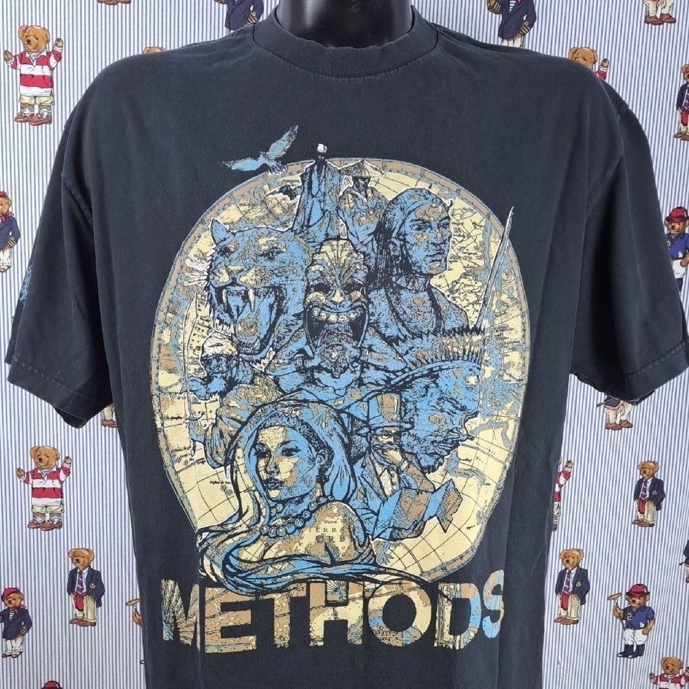 Y2K Methods NYC World Globe Worriors spellout graphic black & blue XL t-shirt